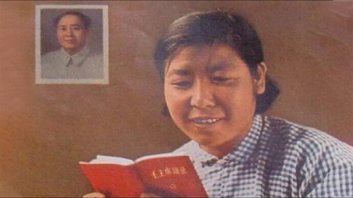 “Chairman Mao Saved Me” — The Socialist Medical Miracle of Removing a Giant Tumor (Part One)