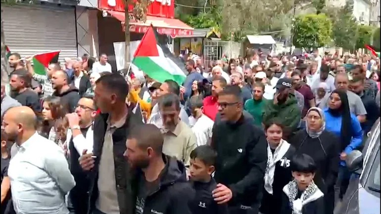 Protest against invasion by strike protesters on the West Bank